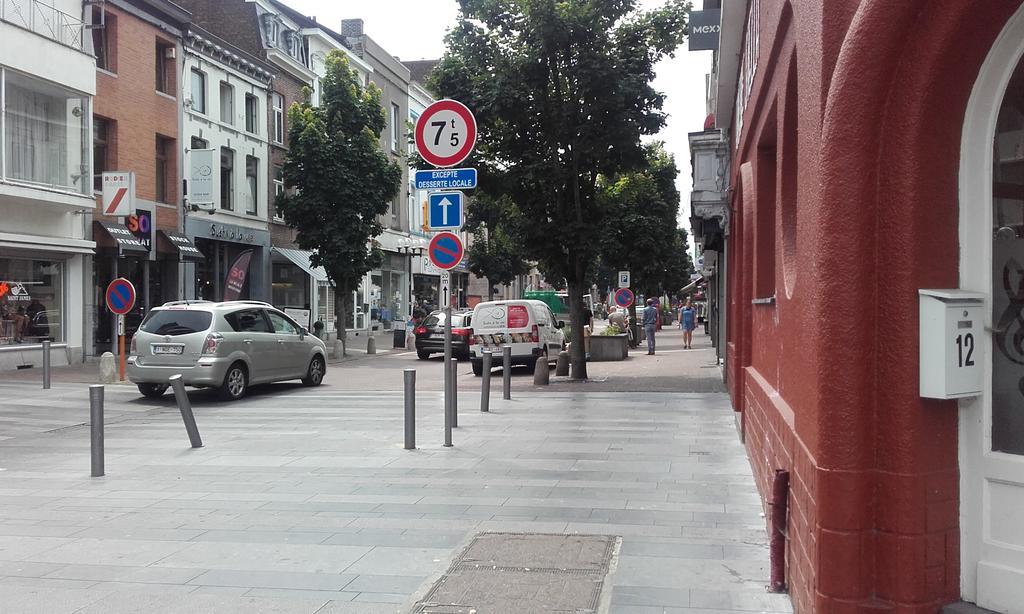 Hotel Le New Matinal La Louvière Zewnętrze zdjęcie